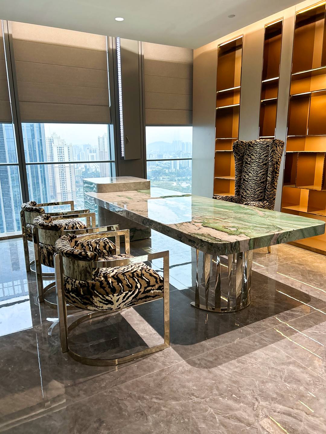 Executive office, Shenzhen